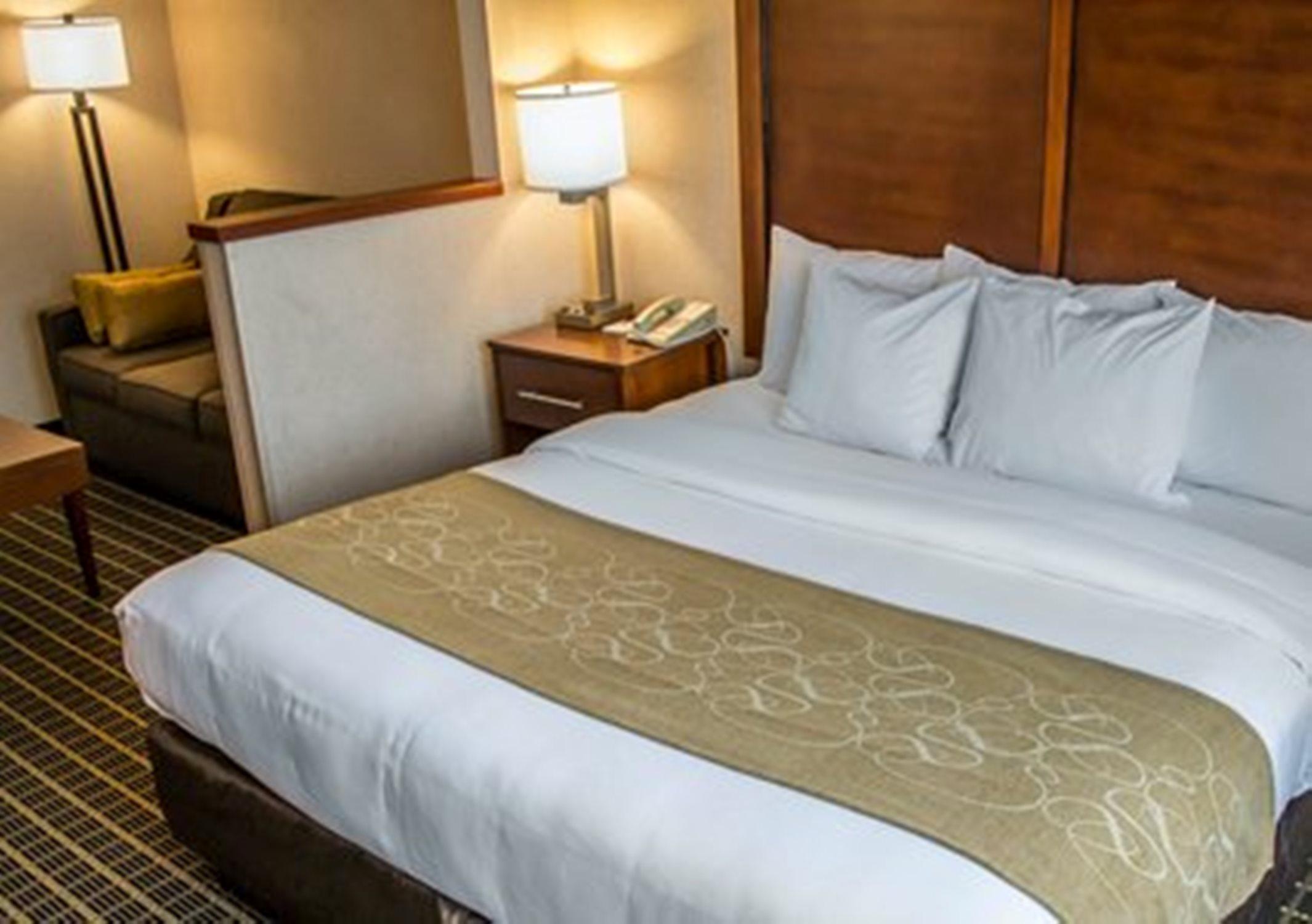Comfort Suites Lakewood - Denver Extérieur photo