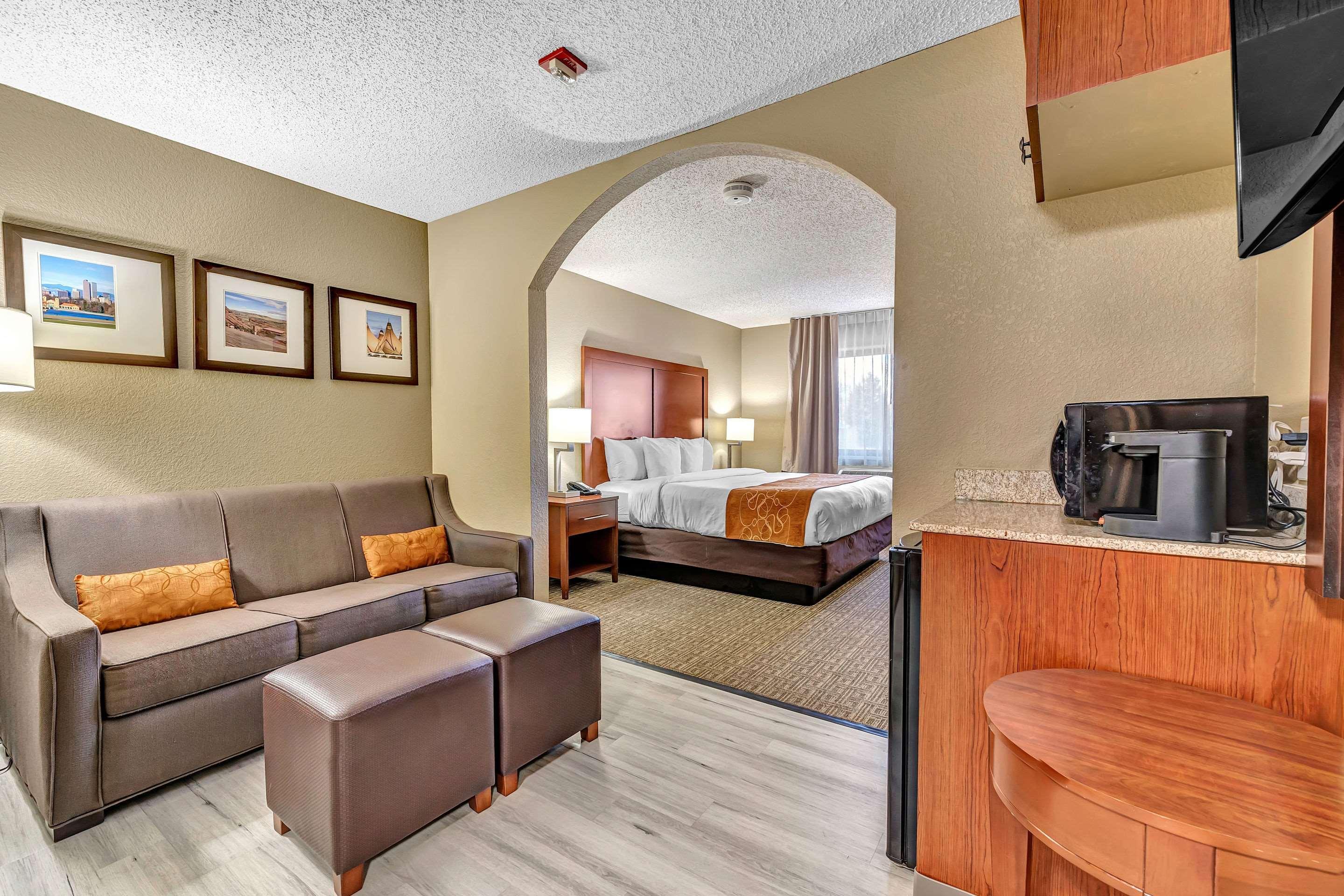 Comfort Suites Lakewood - Denver Extérieur photo