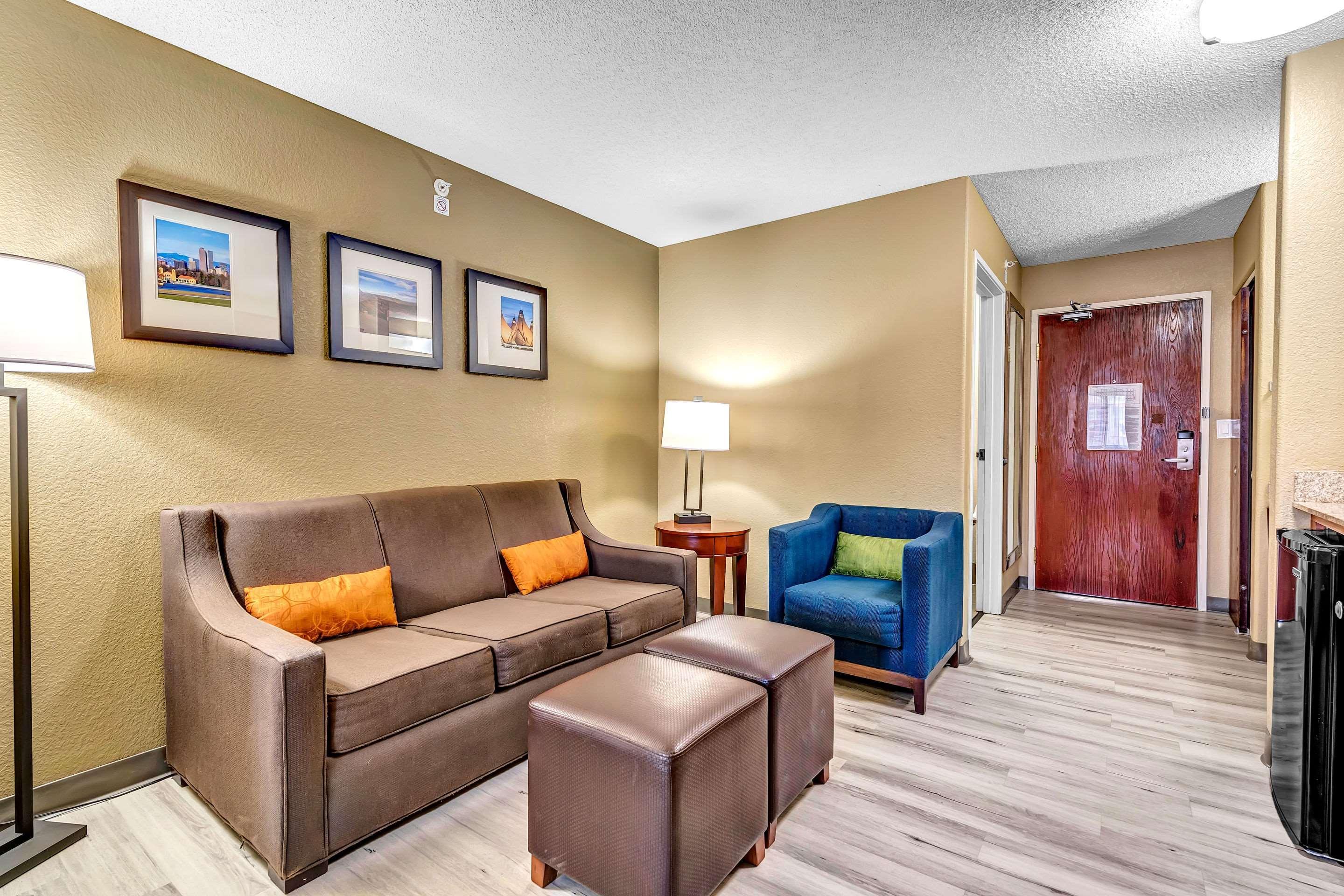 Comfort Suites Lakewood - Denver Extérieur photo