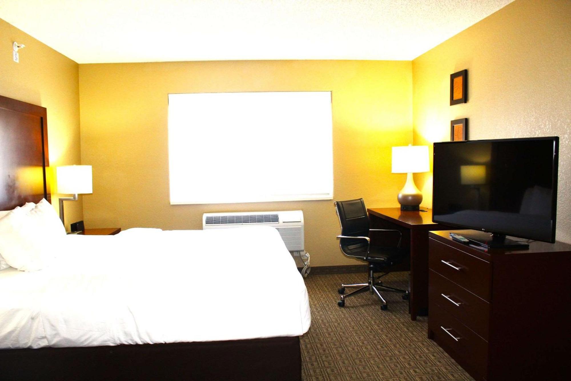 Comfort Suites Lakewood - Denver Extérieur photo