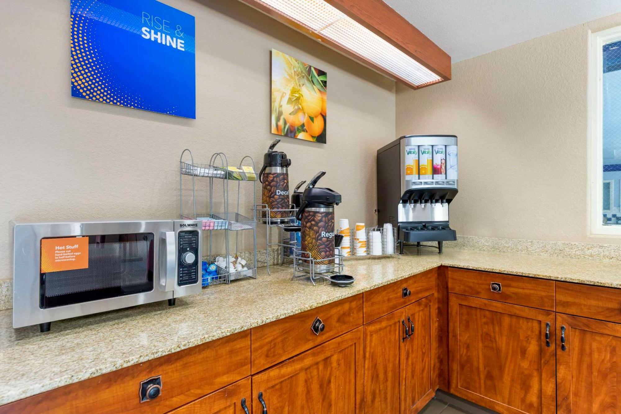 Comfort Suites Lakewood - Denver Extérieur photo